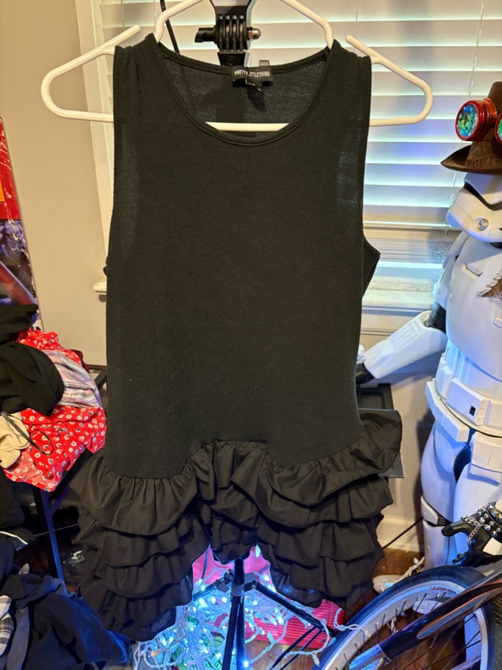 Pretty little thing nwt lg - Picture 3 of 5